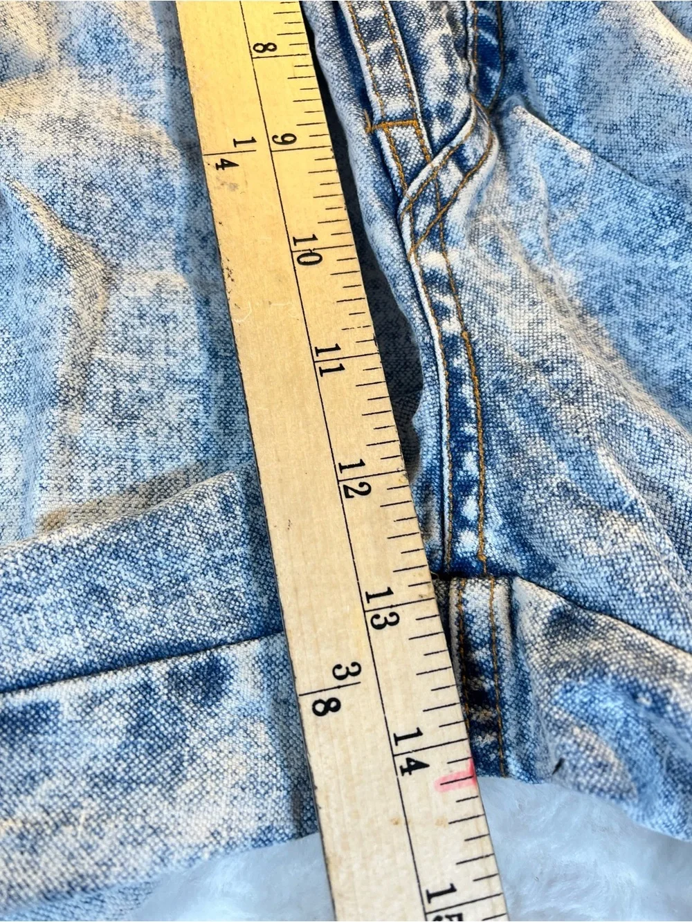 Vintage 90s Acid Wash Denim Shorts Pleated High Waisted Y2K Grunge Festival 34